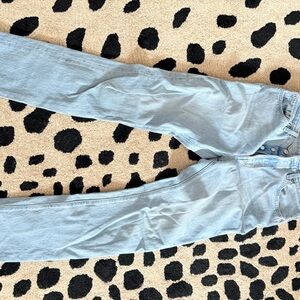 Levi's Women's Straight Leg Jeans in Light Blue